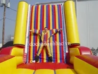 TRÒ CHƠI NGƯỜI DÍNH TƯỜNG BƠM HƠI PHTT017