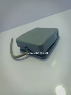 CHÂN GA XE ĐIỆN ĐỤNG