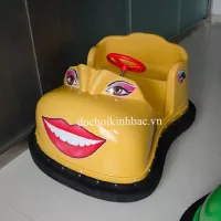 XE DIEN DUNG MOI CUOI MAU VANG XDD022