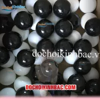 BÓNG NHỰA TRẺ EM PHI 7.5CM MÀU ĐEN