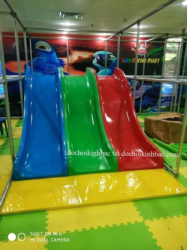 MÁNG TRƯỢT COMPOSITE MÀU XANH BLUE