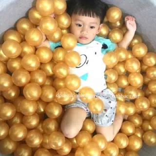 BÓNG NHỰA TRẺ EM PHI 10 CM MÀU VÀNG