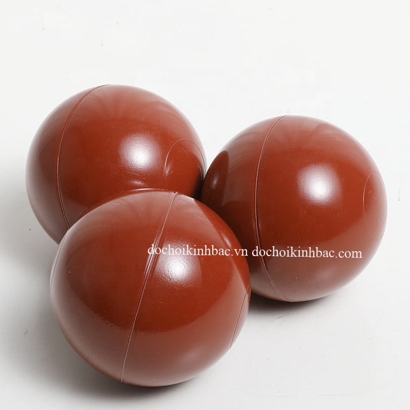BÓNG NHỰA TRẺ EM PHI 8 CM MÀU NÂU ĐỎ