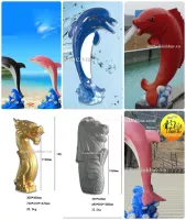 Cặp cá phun nước hồ bơi
