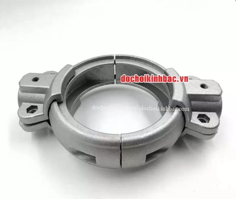 Cùm kẹp ống nhà liên hoàn ngoài trời
