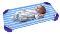 Giường lưới mầm non mầu xanh lá