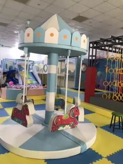 ĐU QUAY NGỰA NỮ HOÀNG KHÔNG ĐỘNG CƠ