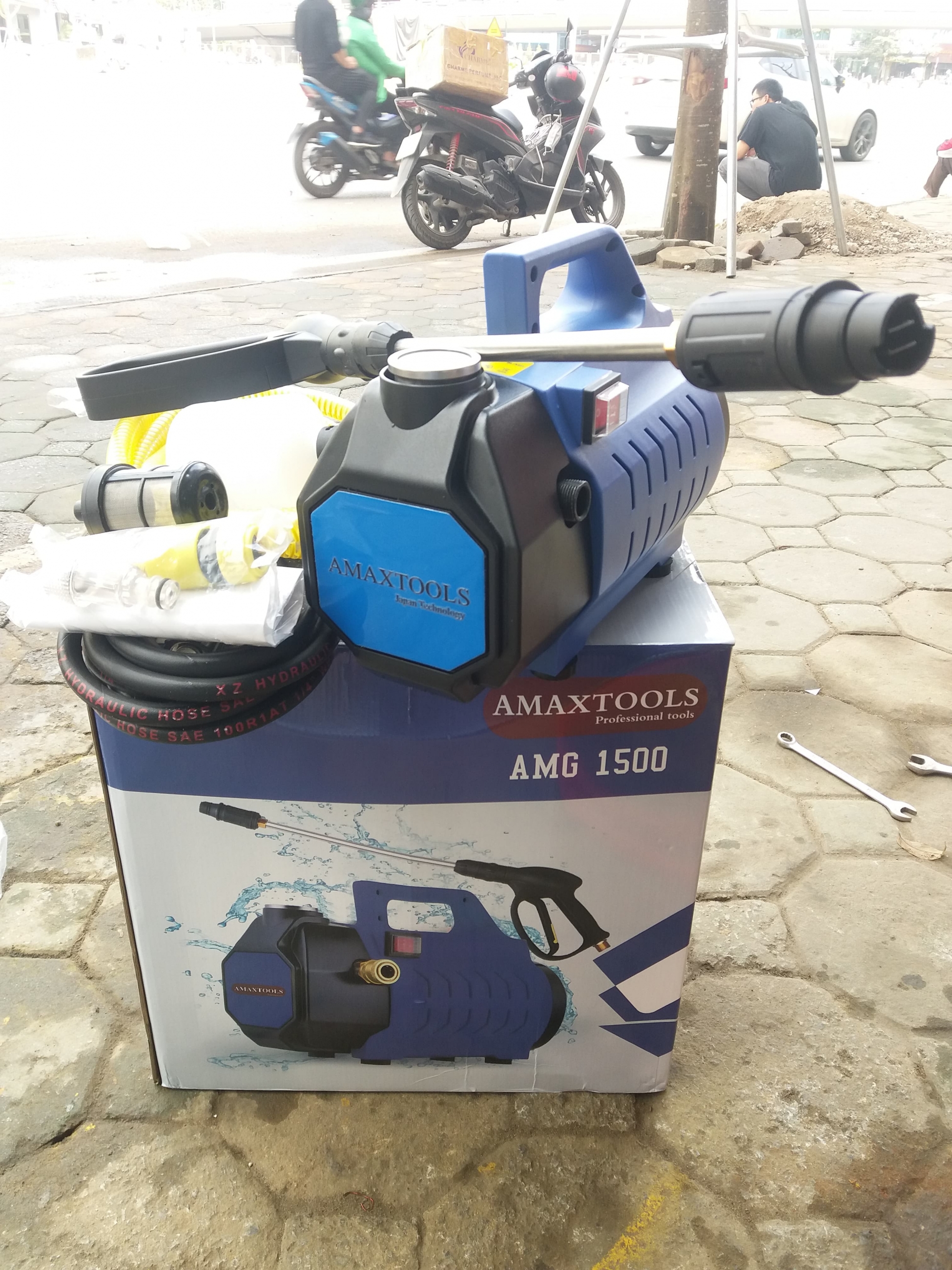 Máy rửa xe mini Amax AMG1500 (1500W)