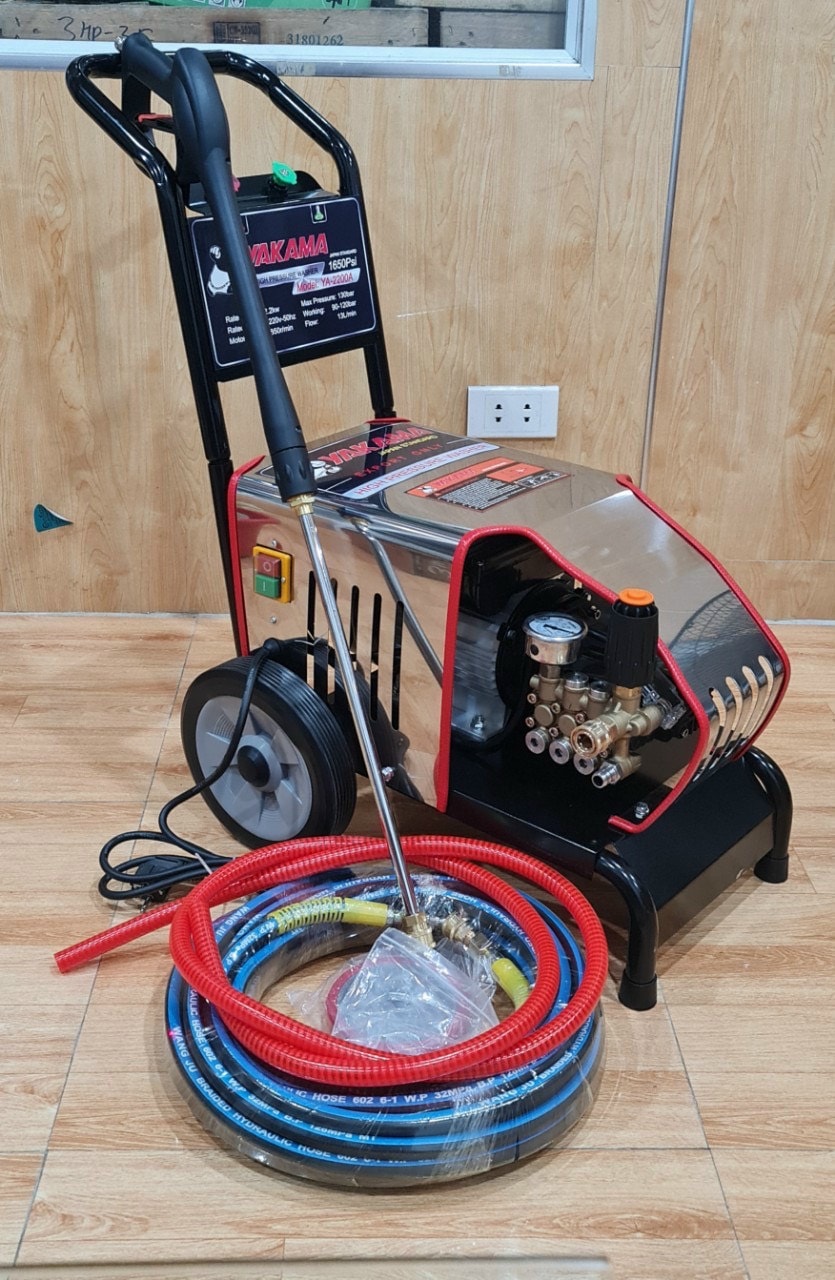 Máy rửa xe cao áp Yakama YA -2200A (2.2KW )