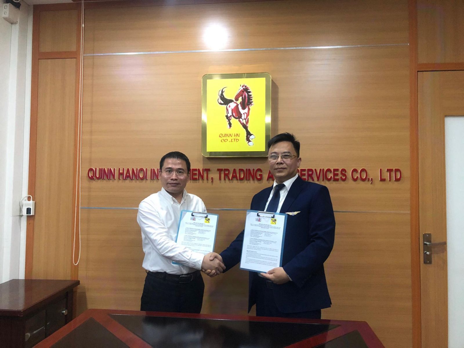 QUINN VÀ VNAS HỢP TÁC CÙNG PHÁT TRIỂN TRÊN THỊ TRƯỜNG CUNG ỨNG NHÂN LỰC NGÀNH HÀNG KHÔNG