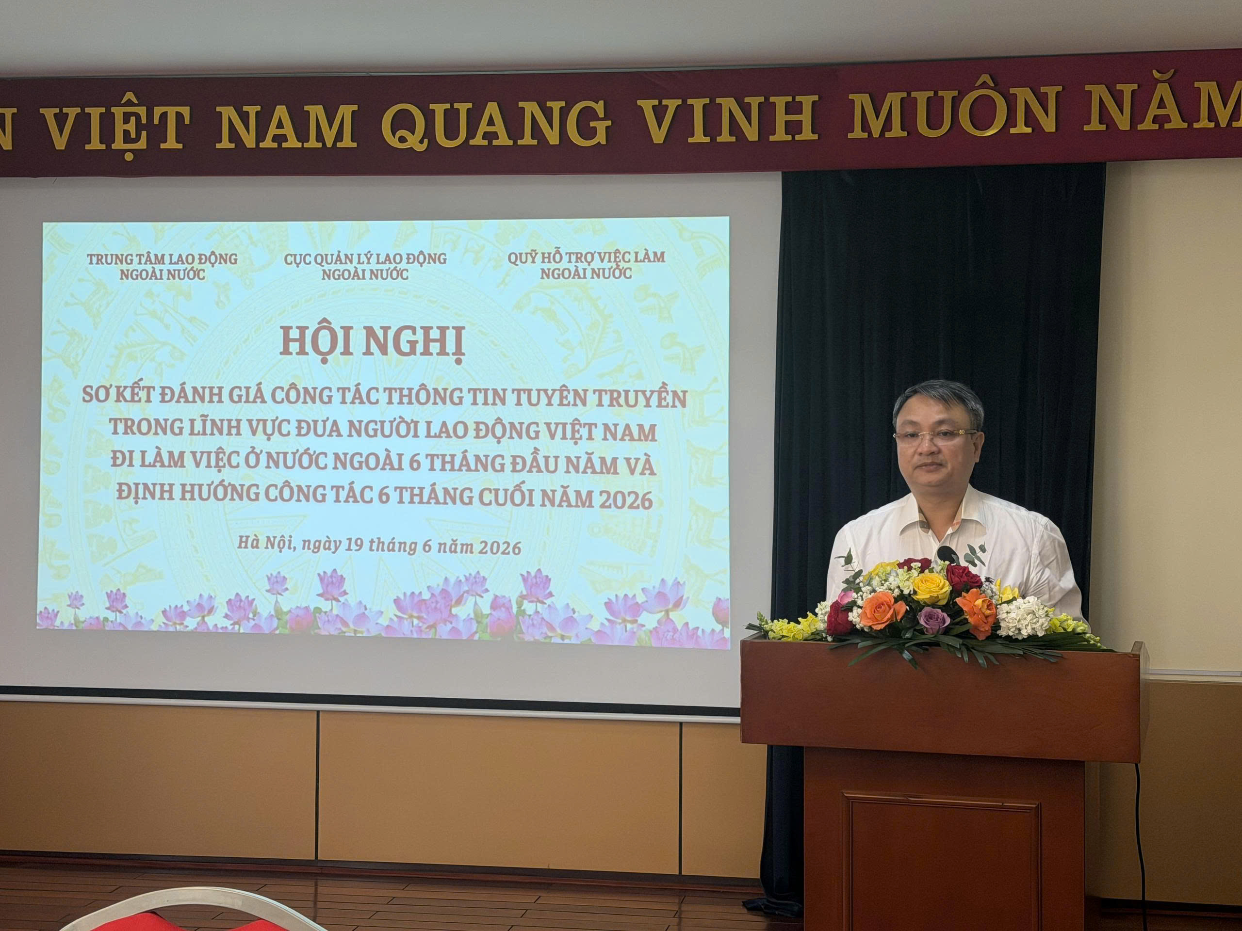 Cục Quản lý lao động ngoài nước tổ chức Hội nghị Sơ kết công tác thông tin 6 tháng đầu năm 2026
