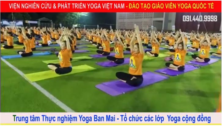 TỔ CHỨC CÁC LỚP YOGA CHĂM SÓC SỨC KHỎE CỘNG ĐỒNG