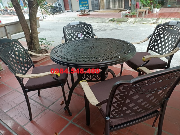 Bàn Ghế Sân Vườn Nhôm Đúc