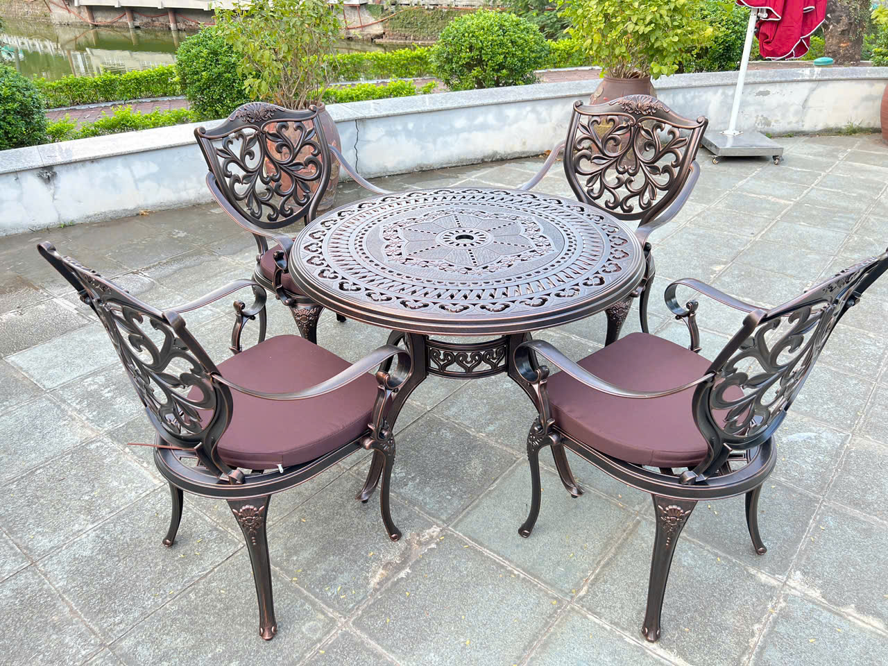 Bộ Bàn Ghế Nhôm Đúc D100 - 4GLCT