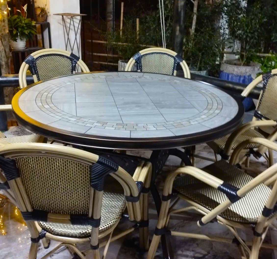 Bộ Bàn Ghế Sân Vườn Nhập Khẩu D84