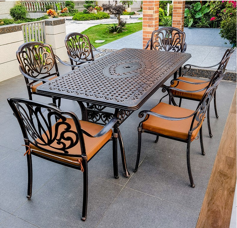 Bộ bàn ghế sân vườn họa tiết hoa sen 6 ghế