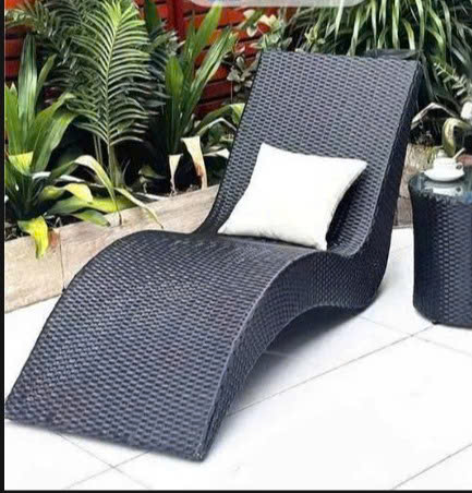 Ghế Tắm Nắng Mây Nhựa MN03