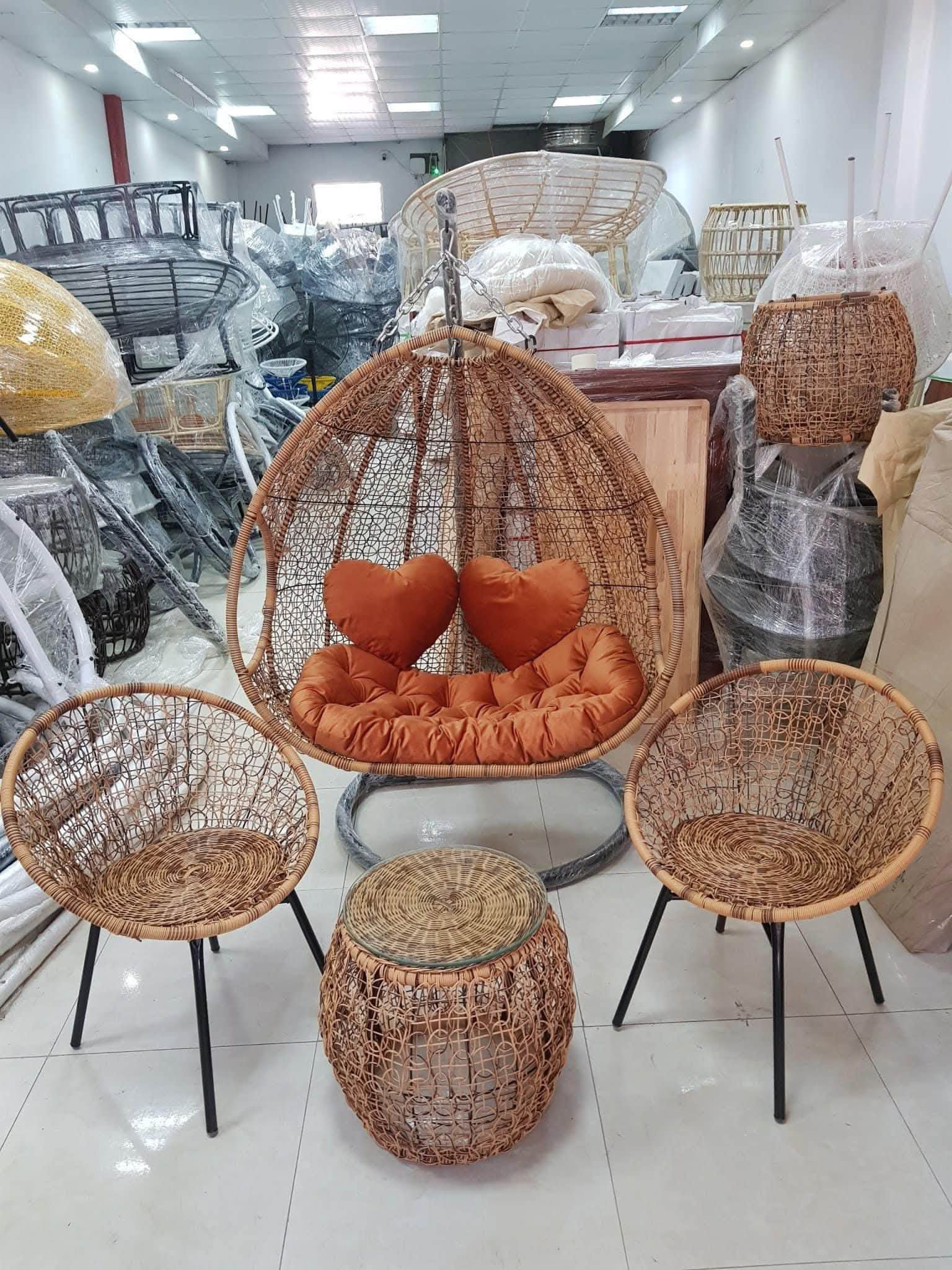 Bộ Xích Đu Đôi Sân Vườn Kèm Bàn Ghế Mây Cao Cấp