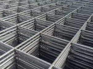 So sánh lưới thép hàn và thép buộc truyền thống trong xây dựng