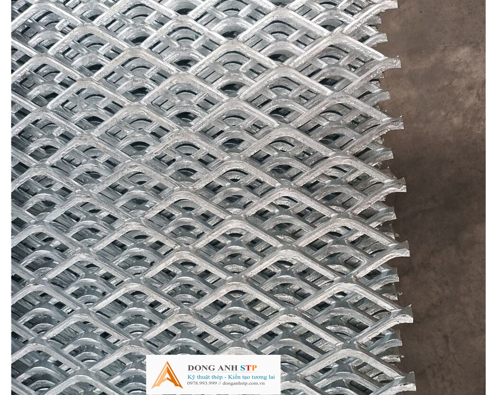 lưới thép kéo giãn 2