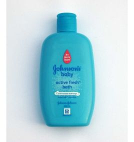 Sữa tắm thơm mát năng động Johnson & Johnson