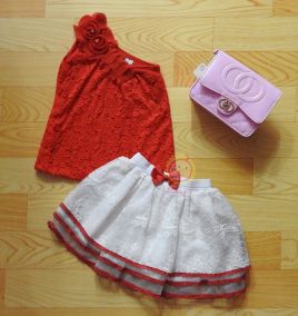 Bộ váy thiết kế áo lệch vai đỏ