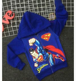 Áo khoác có nón in hình superman size nhỏ