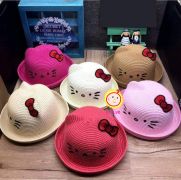 Nón cối tai mèo đi biển