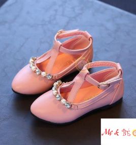 Giày bé gái đính hạt châu