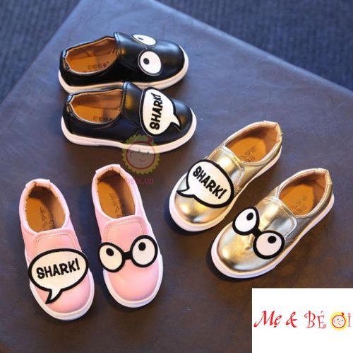 Giày lười chữ SHARK cho bé yêu cực xinh