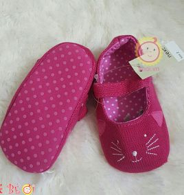 Giày tập đi cho bé gái