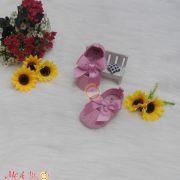Giày tập đi cho bé gái