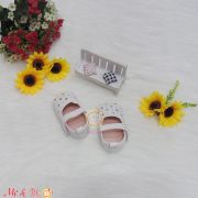 Giày tập đi cho bé gái