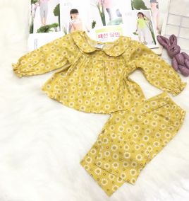 Đồ bộ tay dài họa tiết bông