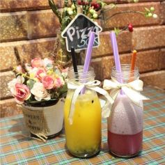 Combo 2 nước uống bất kỳ + 1 đĩa nem chua rán tại Lassi Cafe