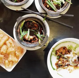 2 cháo ếch + 2 ly trà hoa cúc2 ly coca - Cháo Ếch Singapore