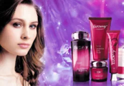 Kem Dưỡng Da Amina 5 Trong 1 Ngọc Trai Và Collagen