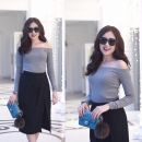 Váy áo ngắm là yêu của MC xinh đẹp nhất VTV