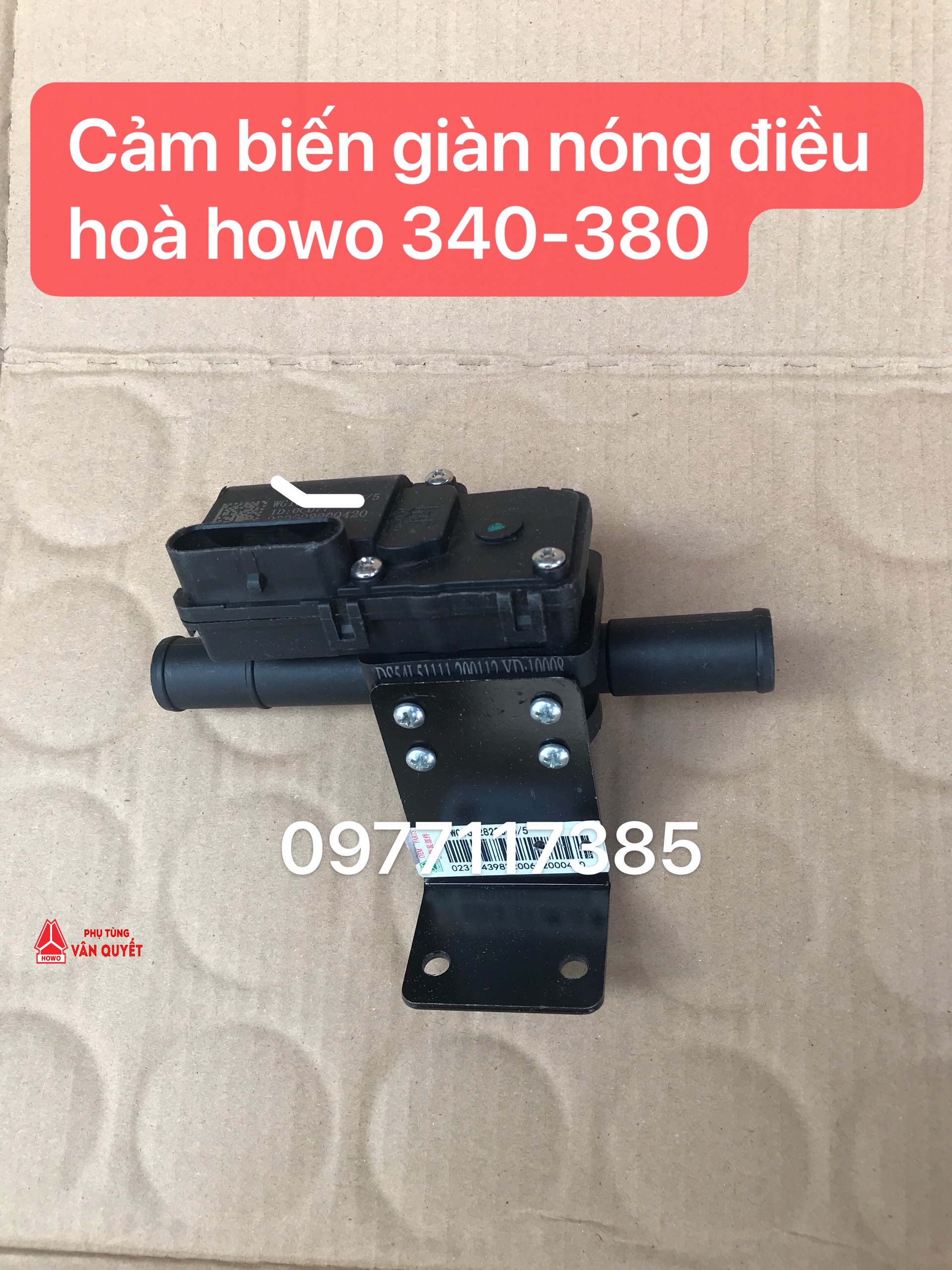 Cảm biến nước điều hòa howo 340 - 380