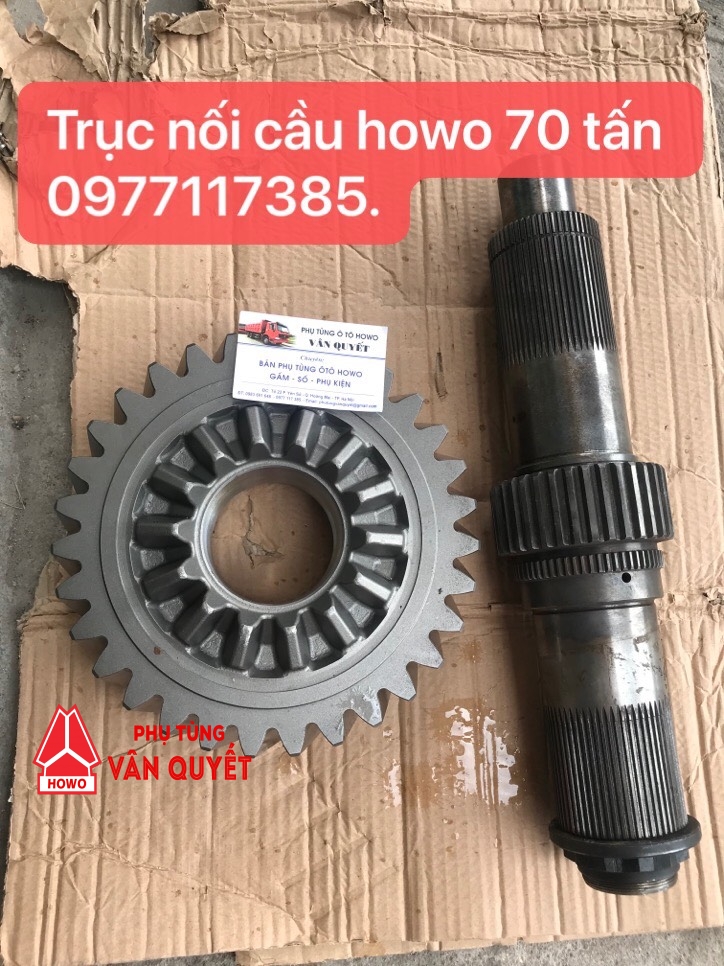 Trục nối cầu vi sai con lợn howo bá vương 70 tấn.