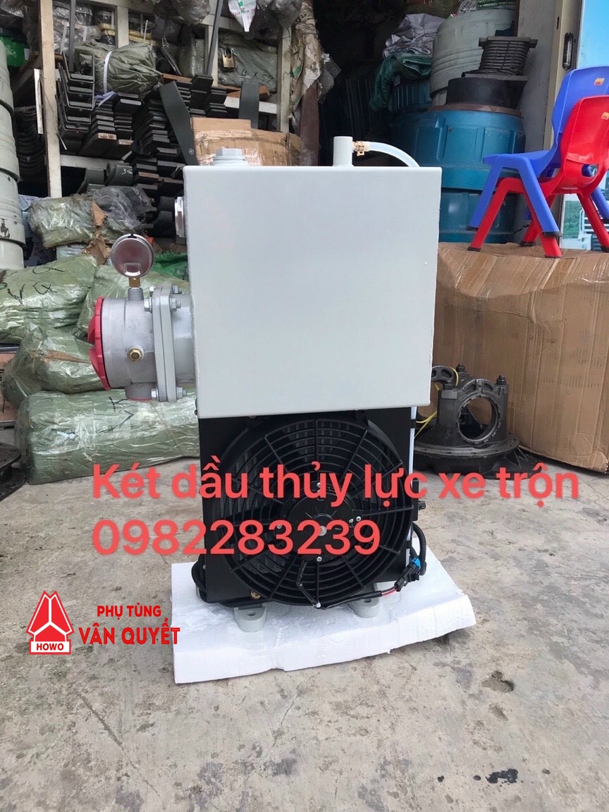 Két dầu thủy lực xe bồn trộn bê tông, xe bom trộn bê tông