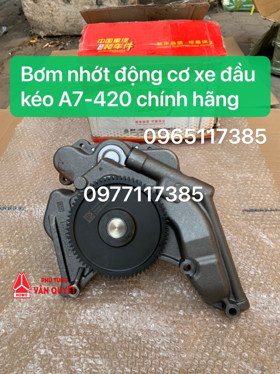 Bơm nhớt động cơ D12 xe howo A7 420 chính hãng. VG1246070040