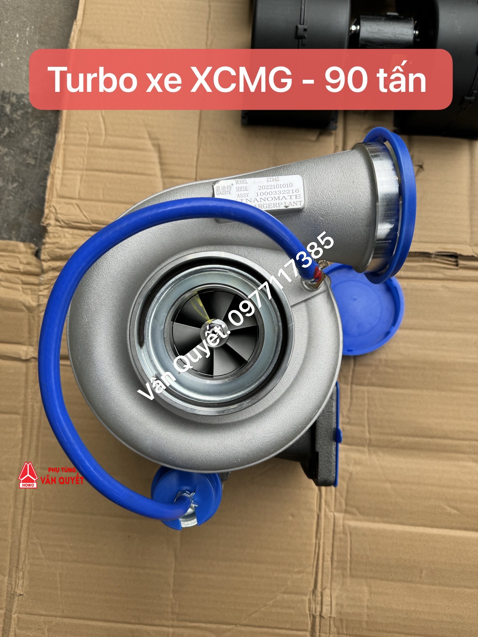 Turbo tăng áp động cơ xe 90 tấn XCMG đầu lệch.