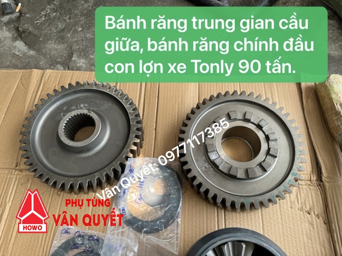 Bánh răng trung gian cầu giữa xe Tonly 90 tấn, bánh răng chính cài cầu đầu con lợn xe 90 tấn Tonly