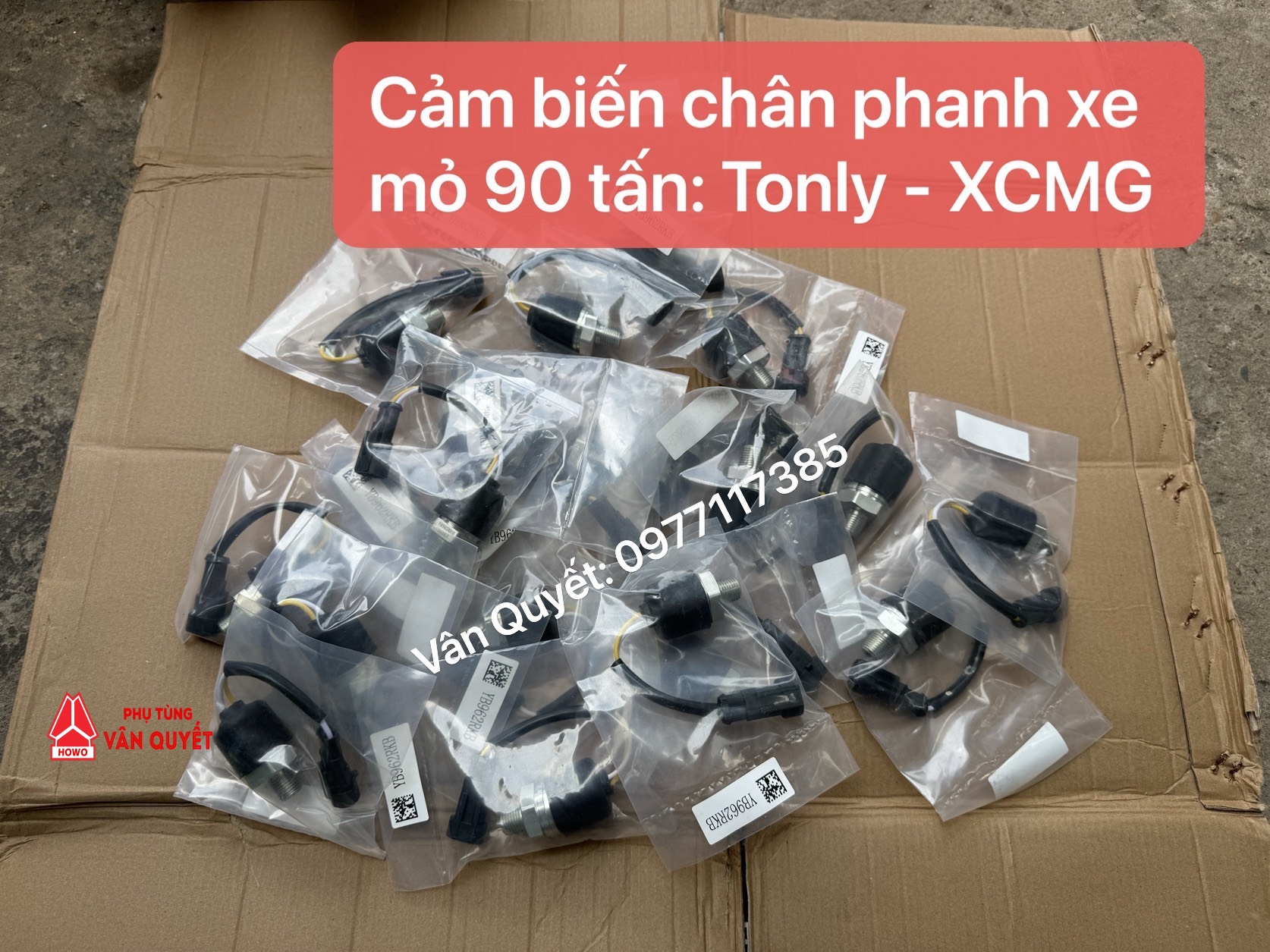 Cảm biến chân phanh xe 90 tấn đầu lệch Tonly - XCMG