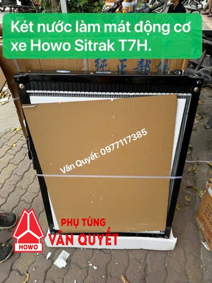 Bán két nước làm mát động cơ MC11 xe Howo Sitrak T7H-440. WG9925530106