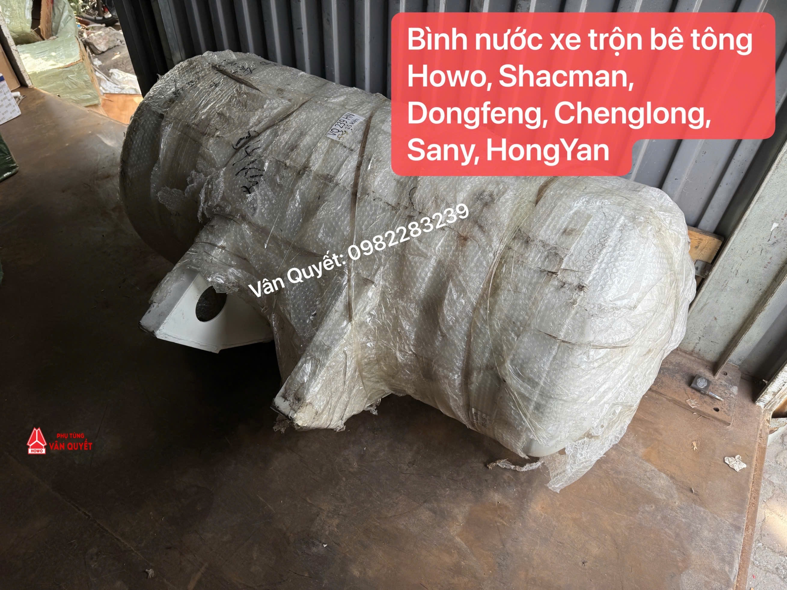 Bán bình nước xe trộn bê tông 7 khối, 10 khối, 12 khối, 14 khối.