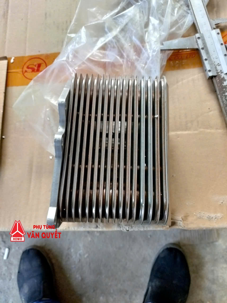 Ruột sinh hàn động cơ MC07, MC05 lắp xe howo T5G, VX350, VX400. 080V05000-7100