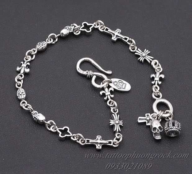 lac tay chrome hearts 01