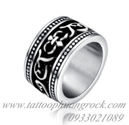 nhan chrome hearts 12